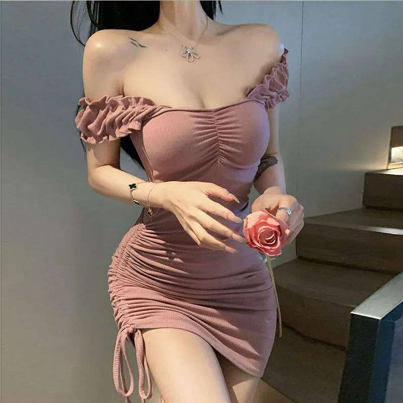 Casual Dresses Womengaga Drawstring Butterfly Sleeve Lace Ruffle Dress Slash Neck Pläterade Tight Straps Slim Skinny Mini 8yax