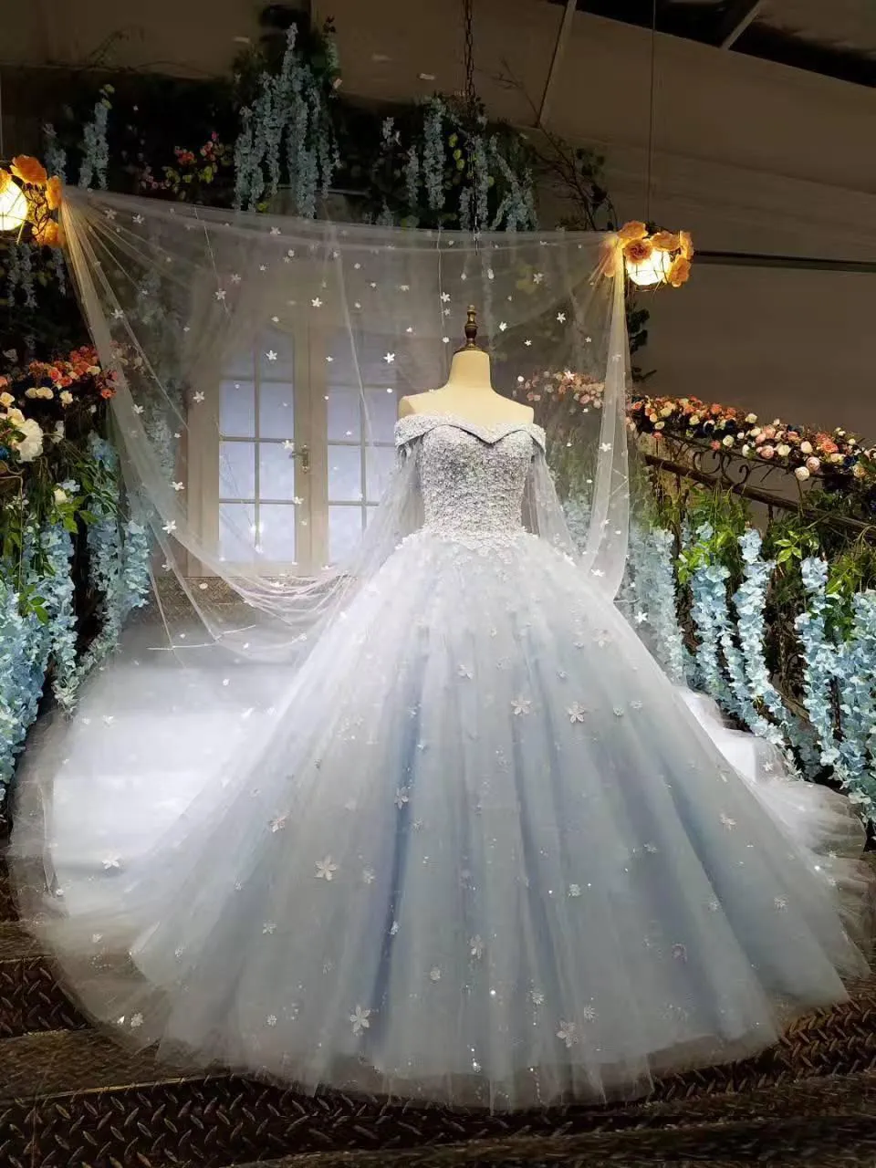 2021 Custom made Cinderella Ball Gown Wedding Dresses Light Sky Blue 3D applique Princess Bridal Gowns With Long Wraps sweet wedding wear