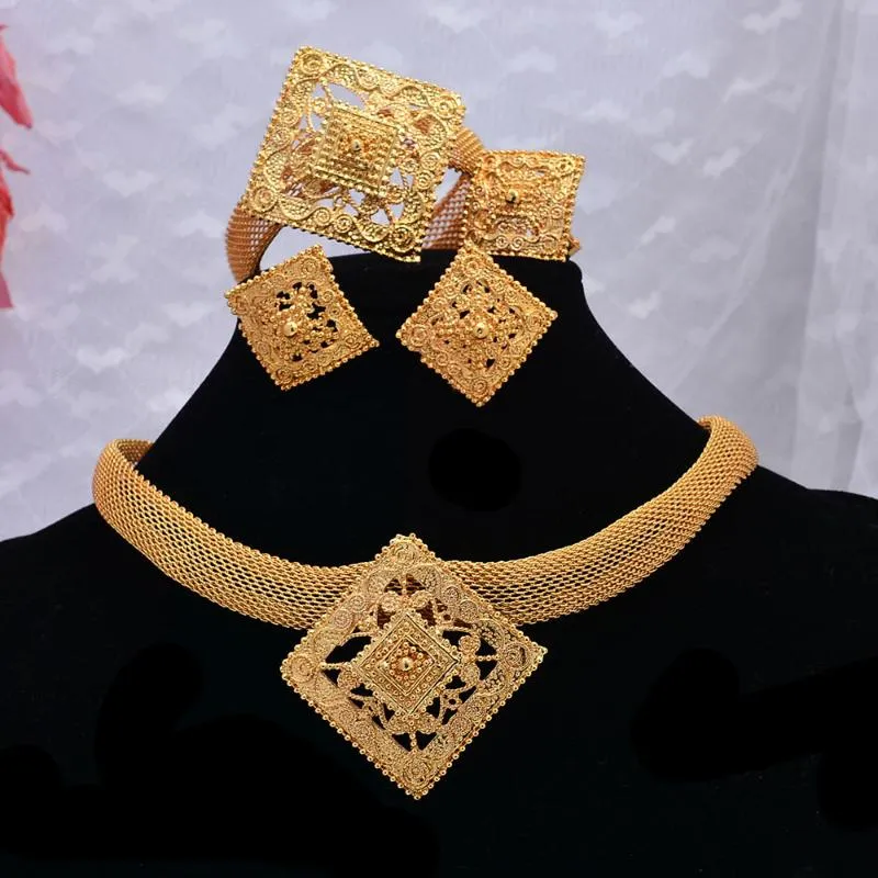 Ensemble de bijoux en Zircon de dubaï pour femmes, boucles d'oreilles, collier, couleur or 24K, Bracelet, bague, cadeaux de mariage pour femme