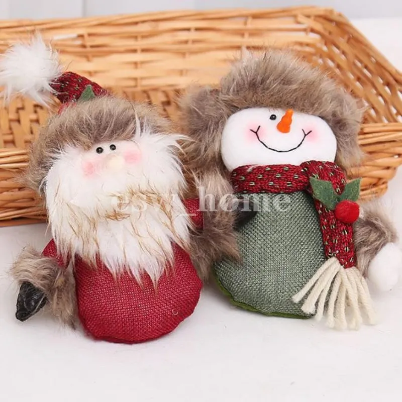 Juldekorationer Små hängsmycken Plush Dolls Santa Claus Snowman Glass Window Scen Decoration Supplies