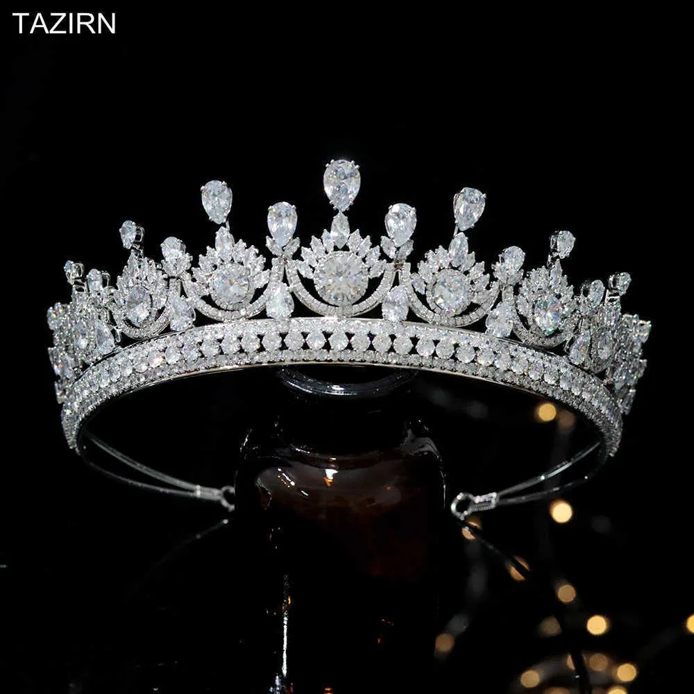 Trend Tiaras CZ Kobiety Korony ślubne Cyrkon Akcesoria Biżuteria Akcesoria Księżniczka Urodziny Urodziny Urodziny Najlepsze prezenty dla Bride X0625