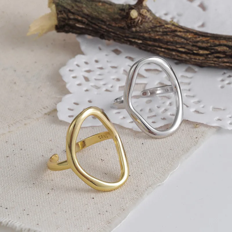 Hiphop/Rock Metal Geometry Ellipse Punk Rings Opening Index Finger Accessories Hollow Joint Tail Ring for Women Jewelry Gifts