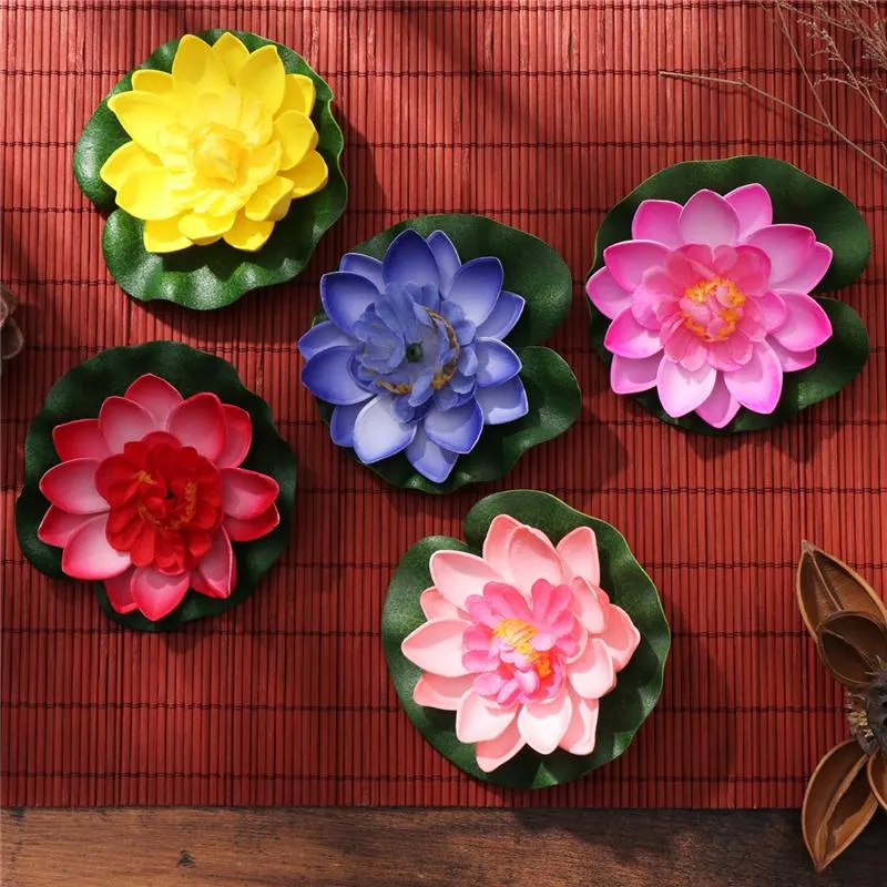 Dekorativa Blommor Kransar Sktn Flytande Konstgjorda Lotus Fake Växter DIY Water Lily Mariage Simulering för Wedding Home Party Decorations