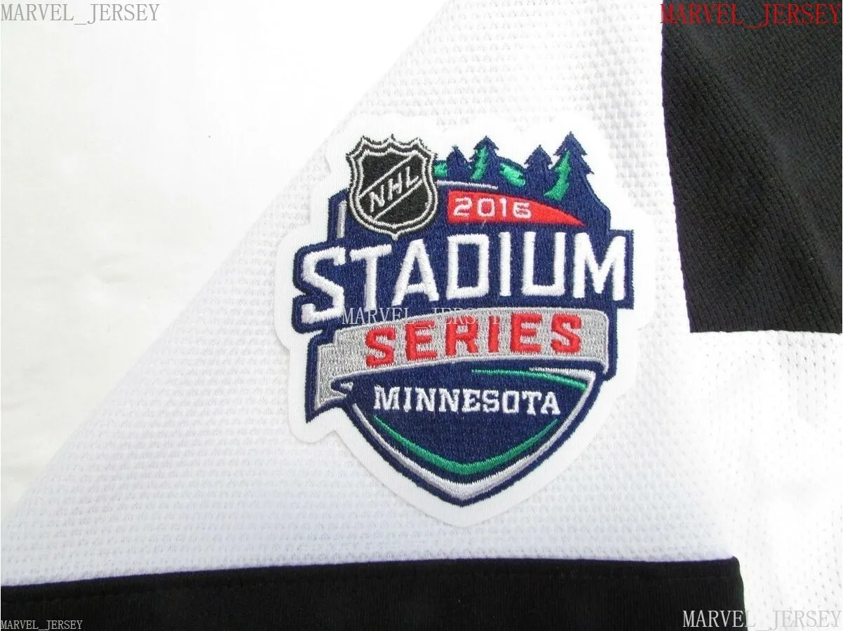 Jonathan toews stadium series jersey hot sale