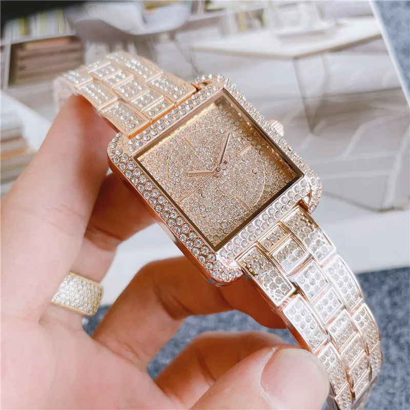 Marka zegarek Piękne kobiety Lady Girl Square Crystal Style Dial Metal Metal Band Karartz Wrist Watch M122182T