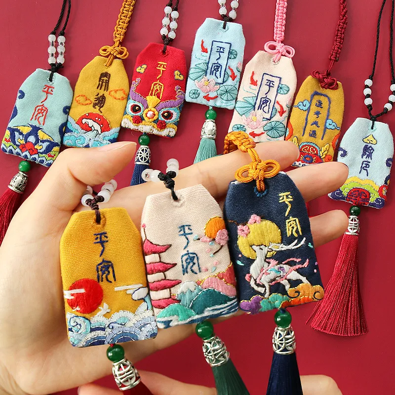 Omamori Sleutelhanger DIY Borduurwerk Leuke Koppels Handgemaakte Bruiloft Beschermende Talisman Pouch Kit Amulet Sachet Handwork Dier J0306