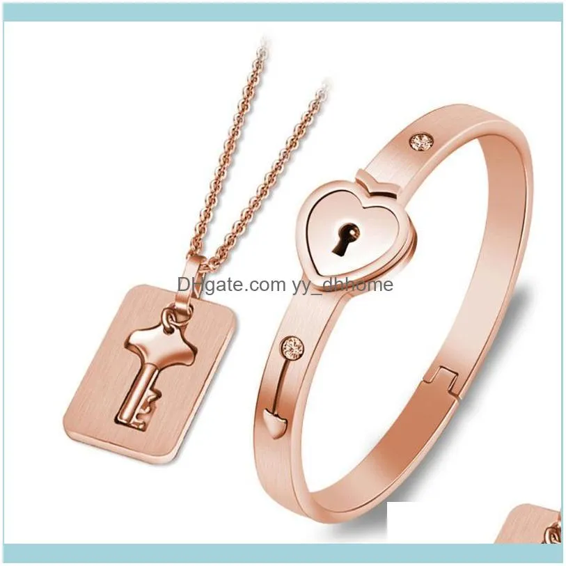 Newly Gift Fashion Concentric Lock Key Titanium Steel Jewelry Bracelet Necklace Couple Sets