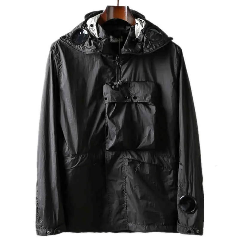 2011SS 011 Men's Jackets Goggle Hooded Jacket Spring and Autumn Outdoor windbreaker Fashion brand metal nylon Outerwear Coats