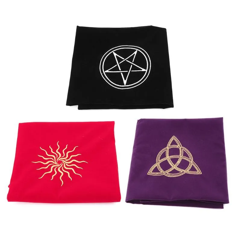 60x60cm Velvet Tarot Tablecloth Altar Wicca Pentacle Sun Embroidery Board Game