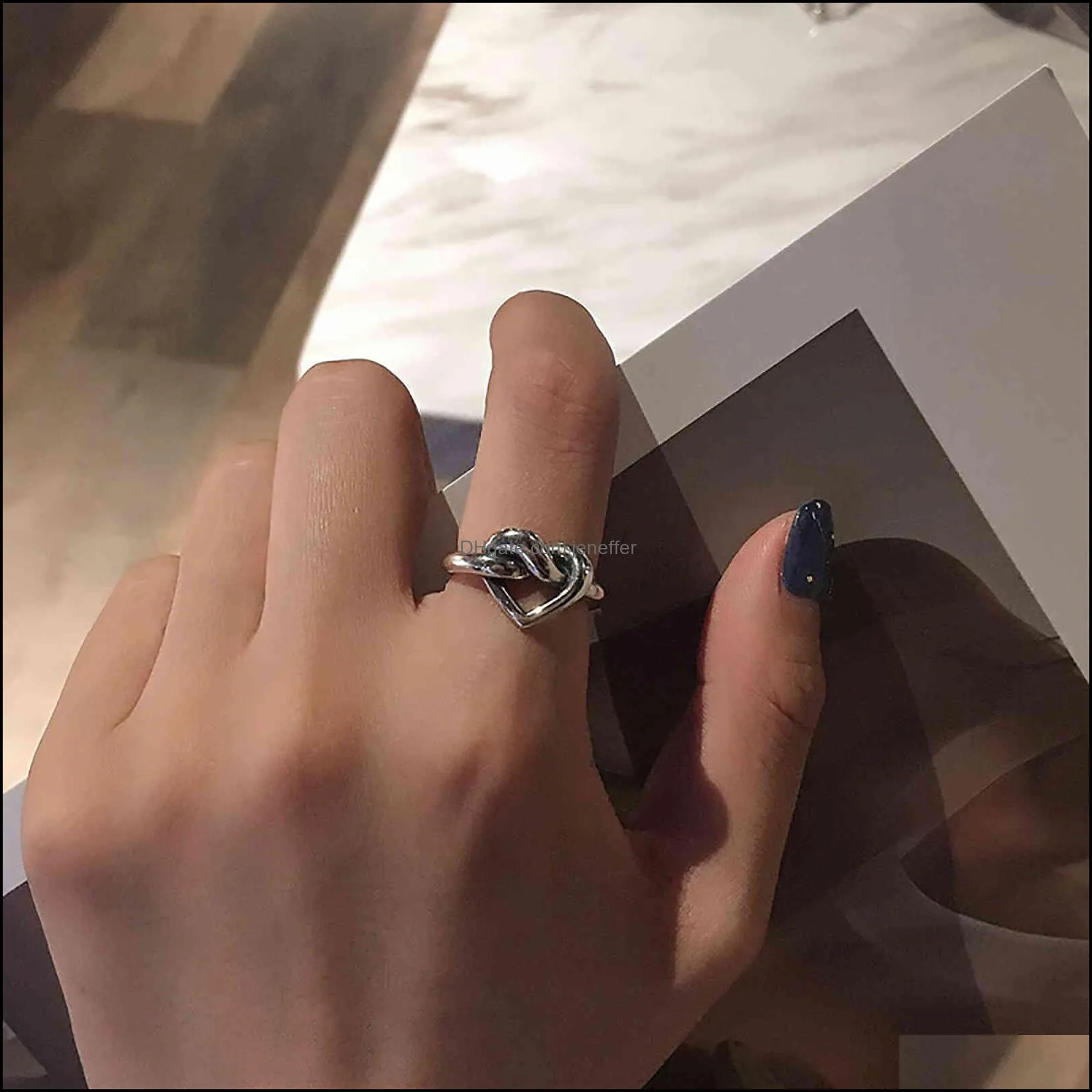 Woman StainlSteel Finger Rings Adjustable Heart Shape Rings For Women Aneis Fine Jewelry 2021 Trend Creative Love Knot Ring Y0420