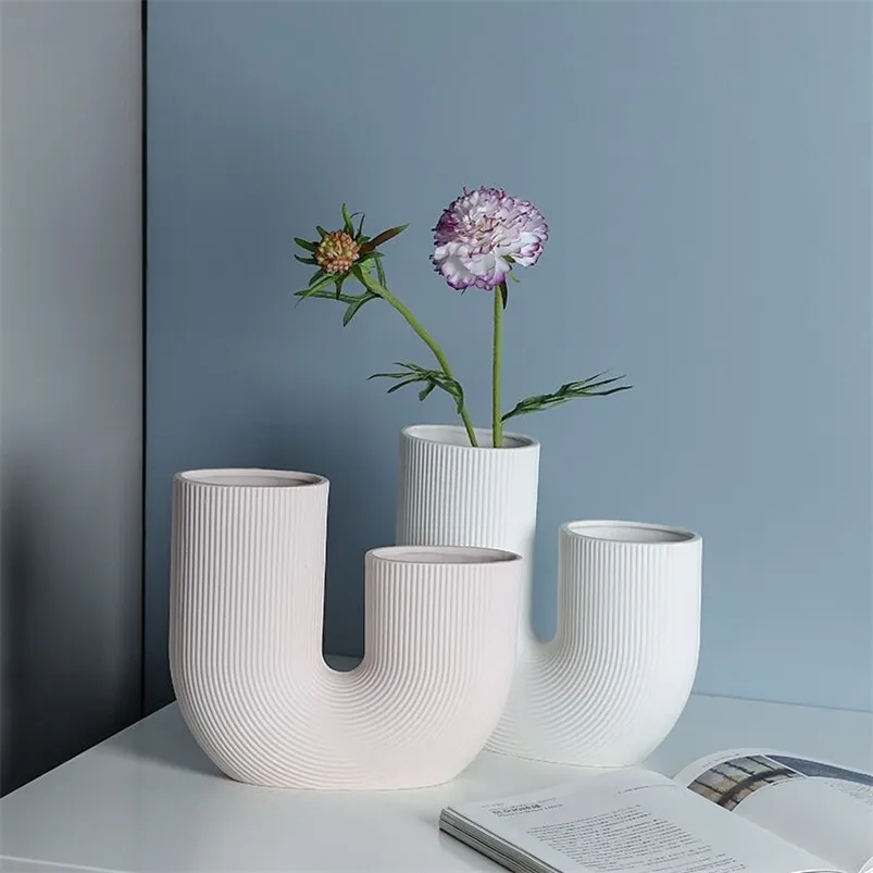 Nordic Ceramic Vase Simple Flower Pot Home Decoration Accessories Living Room Interior Office Desktop Table Bedroom Decor Garden 211222