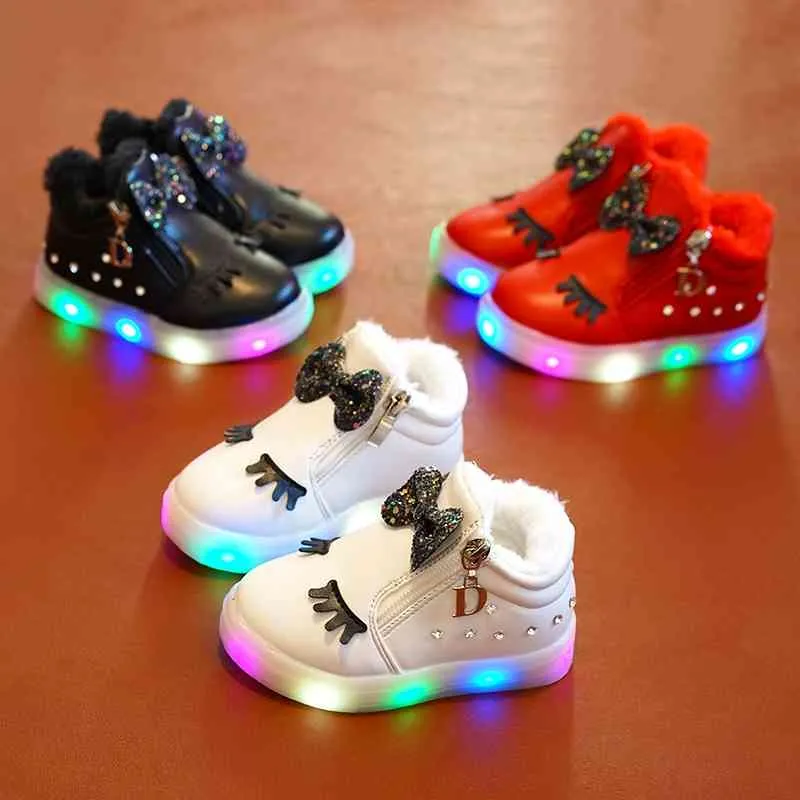 Hiver en peluche pour enfants chaussures de filles talons plats mode enfants décontractés filles LED chaussures légères flash dessin animé arc arc cristal-zipper chaussures 210713