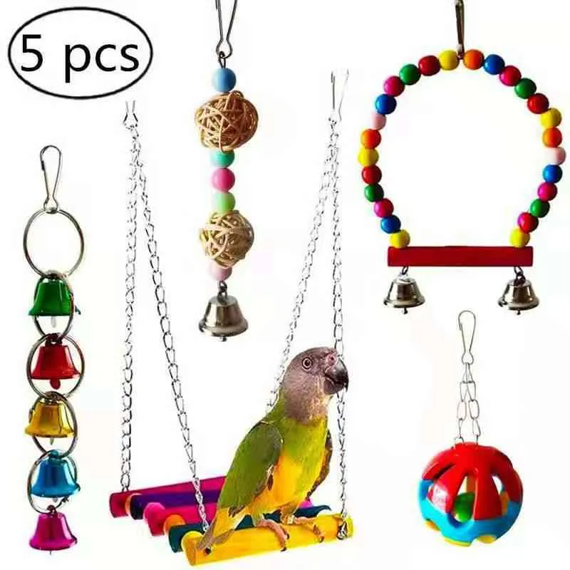 5 pçs / conjunto natural balanço de madeira gaiola colorida pendurado brinquedos com sinos parakeet parrot pássaros suprimentos