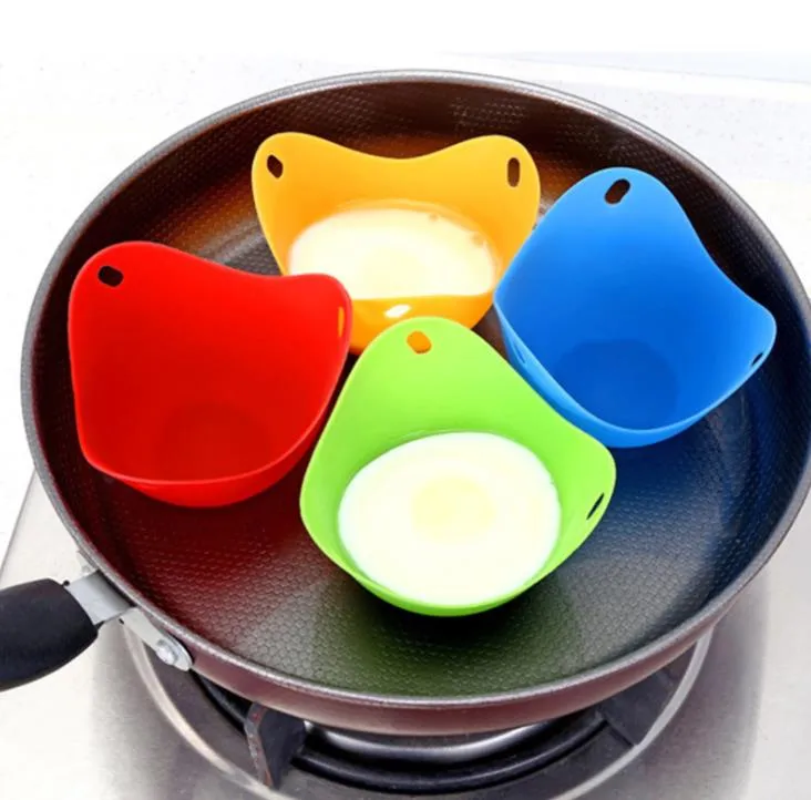 Silicone Egg Tools Poacher Cup Tray Eggs Mold Bowl Rings Cooker Boiler Kitchen Cooking Tool 4 COLORS SN3052