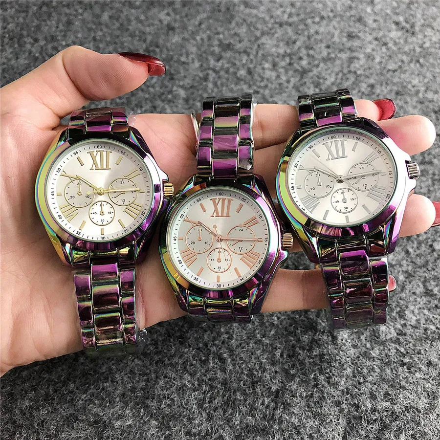 Relojes de marca de moda para mujer y niña, 3 esferas, estilo colorido, banda de acero y Metal, reloj de pulsera de cuarzo M97