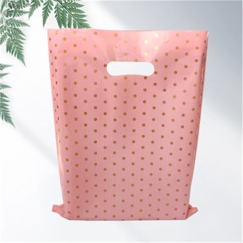 50ピース25×35cmピンクゴールドドットプラスチックハンドルバッグクリスマスギフト服包装プラスチックギフトバッグハンドル付きプラスチックギフトバッグ210724