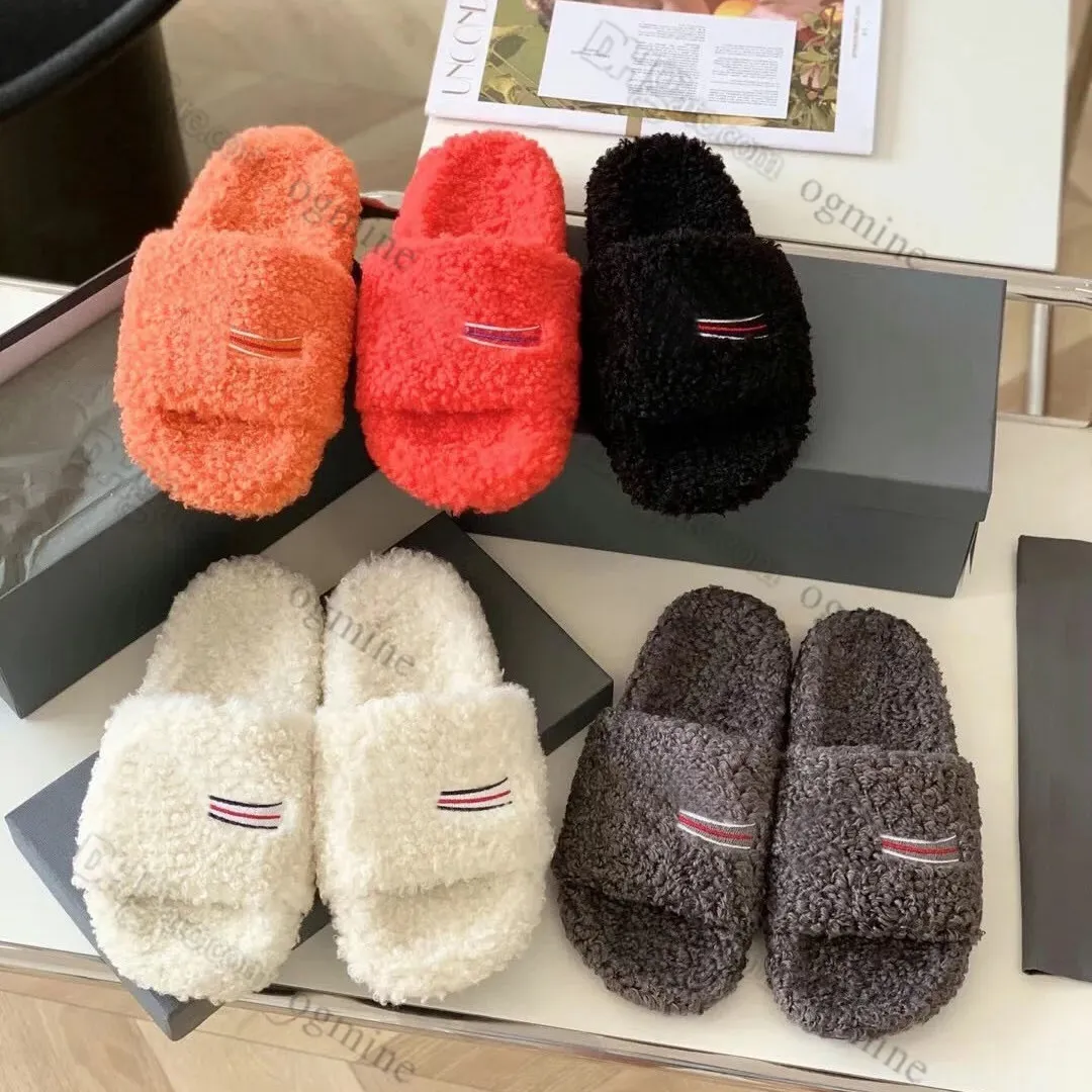 Com caixa Designer SANDÁLIA CIDADES PARIS FURRY SLIDE pele falsa Bordado de letras Mulher Pele reciclada Luxos Plataforma Plana Inverno Lã Slides Sandálias 35-40