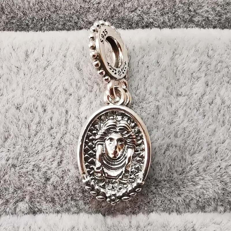 Autentici ciondoli Pandora in argento sterling 925 Disny The Haunted Mansion Madame Leota ciondolo pendente adatto perline sciolte in stile europeo per braccialetti che realizzano gioielli 799514C00