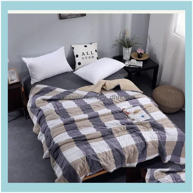 New Simple Fashion Air Conditioning Quilt Bedspread Soft Throw Blanket Summer Stripe Plaid Comforter Bed Cover1
