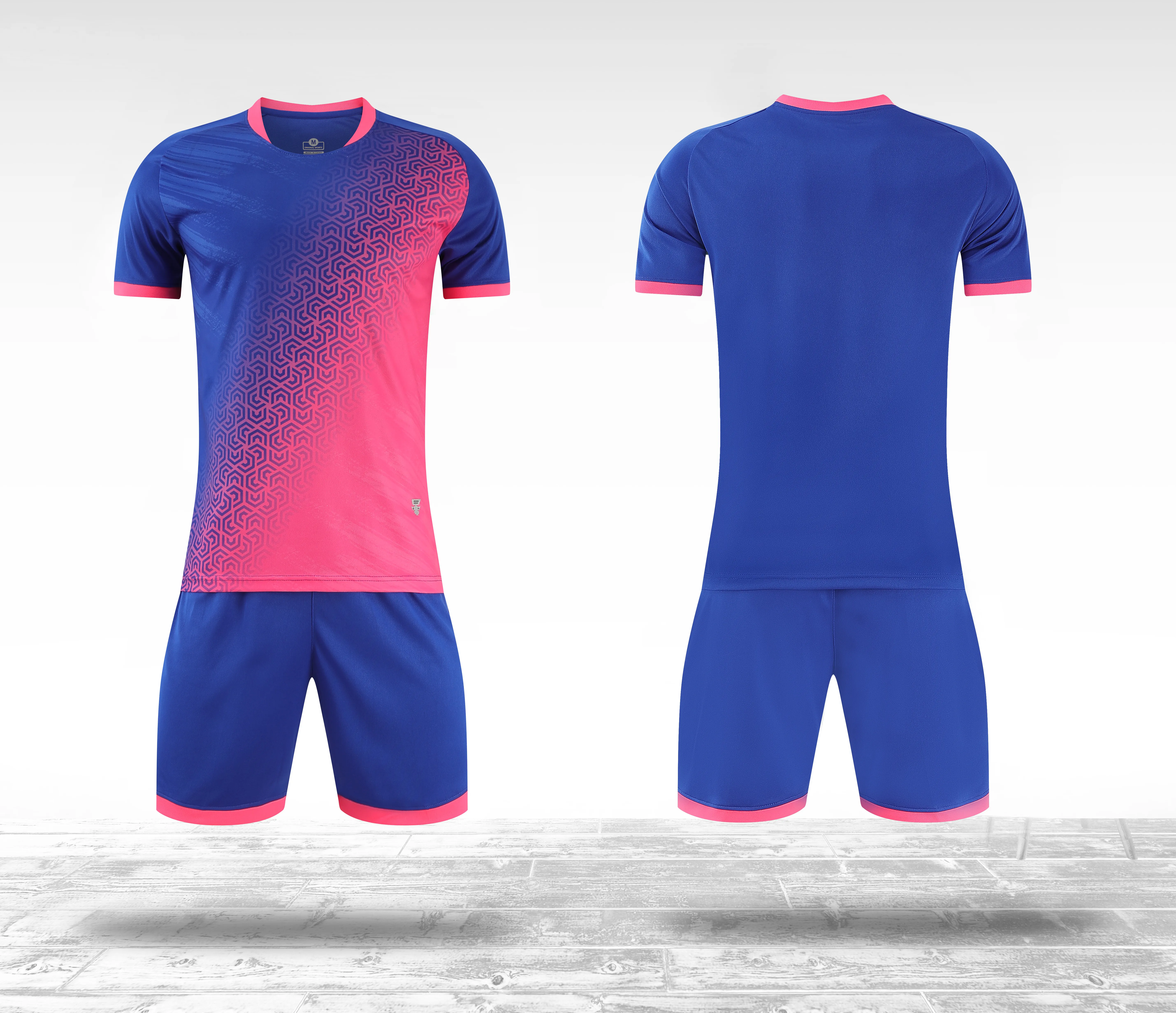 DIY Custom Blank Football Uniforms Kit Men Clothing , Men Tracksuits Set Free Design Soccer Team