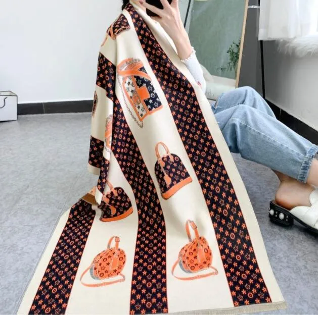 2021 Classic fashion scarf new autumn and winter warmth imitation cashmere ladies mid-length shawl k18 180*70CM