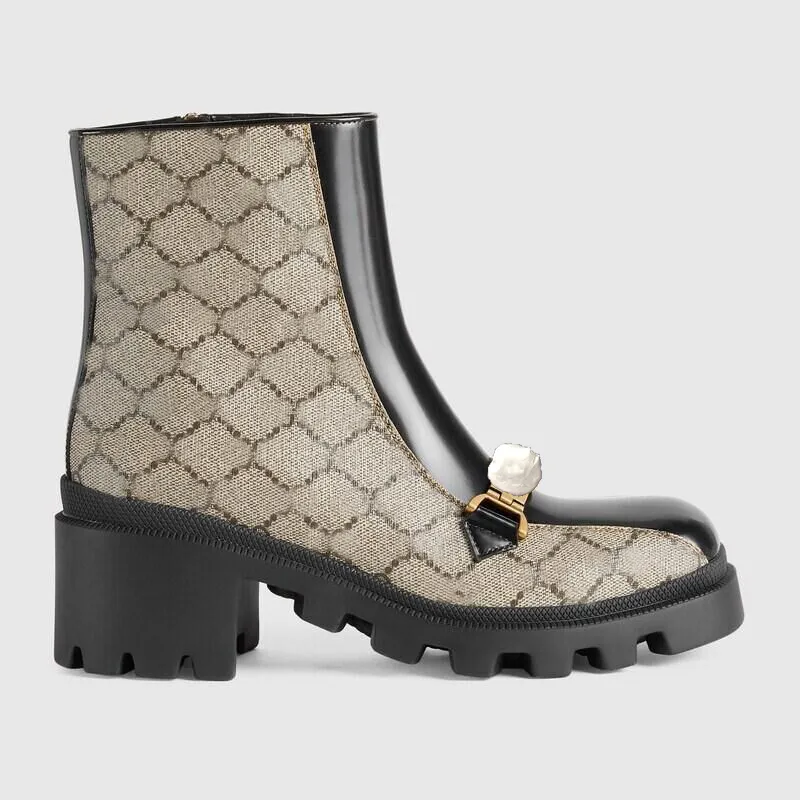 Klassiska bokstavsstövlar 100 % kohud Metallplattform kvinnor Skor Läderdesigner Skor med tjocka sulor Mode Dam dragkedja kort Desertboot Grova klackklackar stl 35-41-42