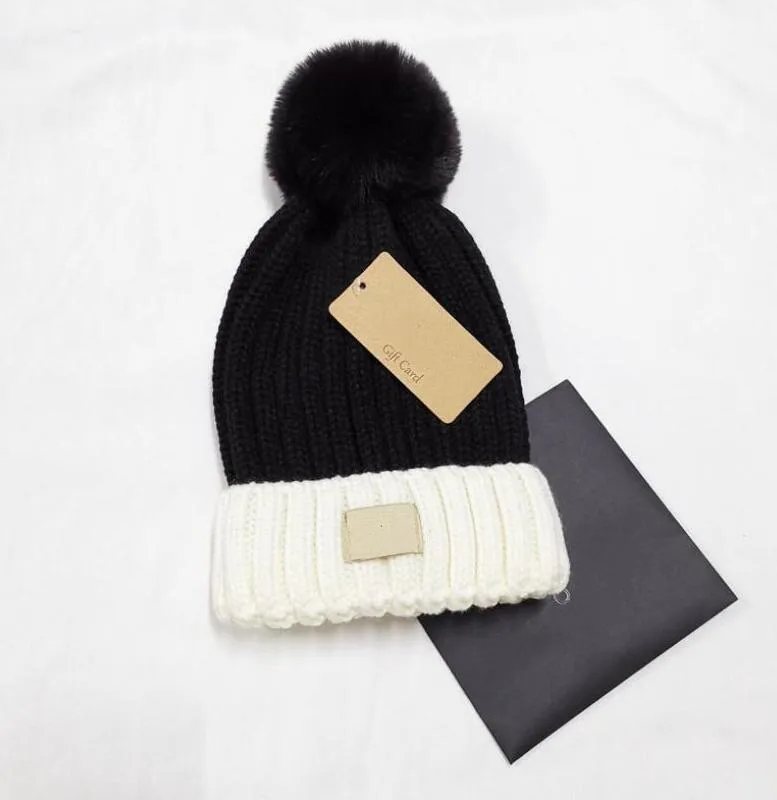 Mode vinter beanies caps hattar f￶r kvinnor m￤n utomhus motorhuv med riktig tv￤ttbj￶rn p￤ls pompoms varm tjej cap snapback kvinna skalle beanie hatt 235