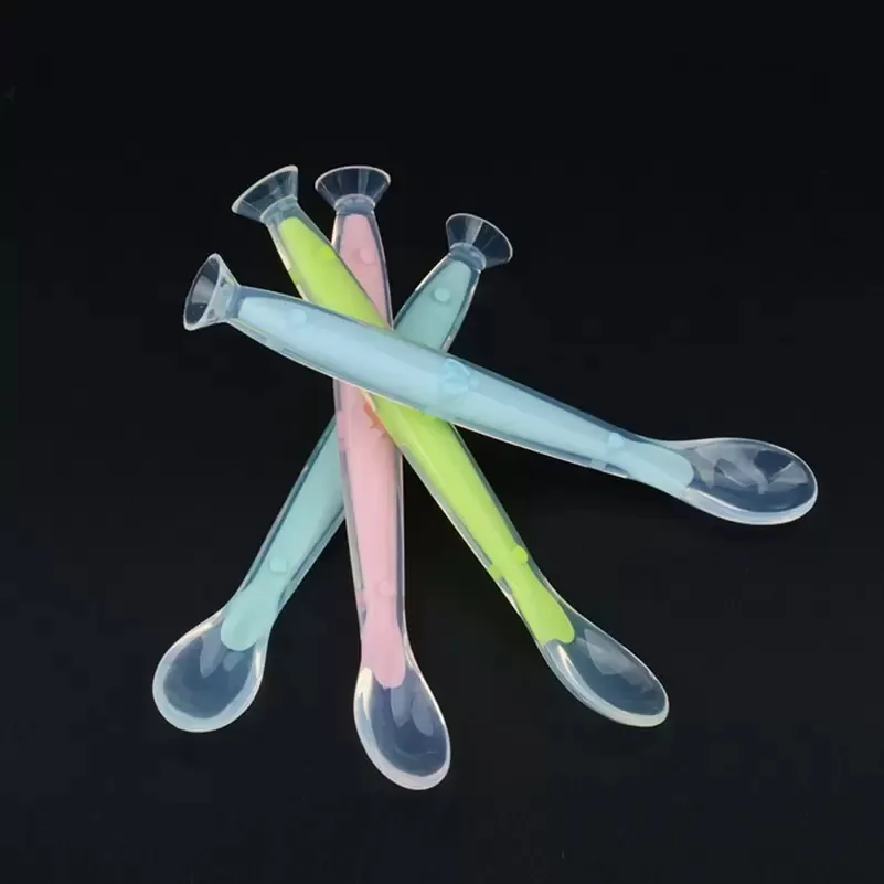 Old Cobbler Newborn Baby Products Silicone Feeding spoon Soft head With suction cup Set box Custom wholesale