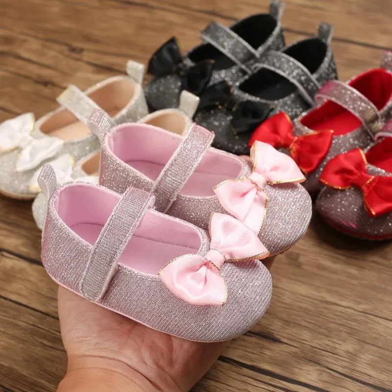 Primeiros caminhantes infantil nascido bebê meninas primavera verão outono apartamentos glitter bowknot princesa vestido sapatos sem deslizamento 0-18m