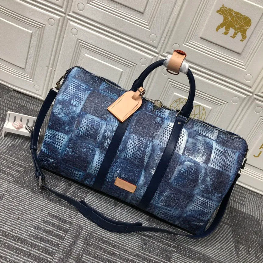 Luxurys Designers Bags 2021 Travel Bags 50cm Fashion Travel Bag, Colorful  Large Size Design White Grid Blue Grid Kalt Canvas Very Eye Catching N41416  From Cai66668888, $93.27