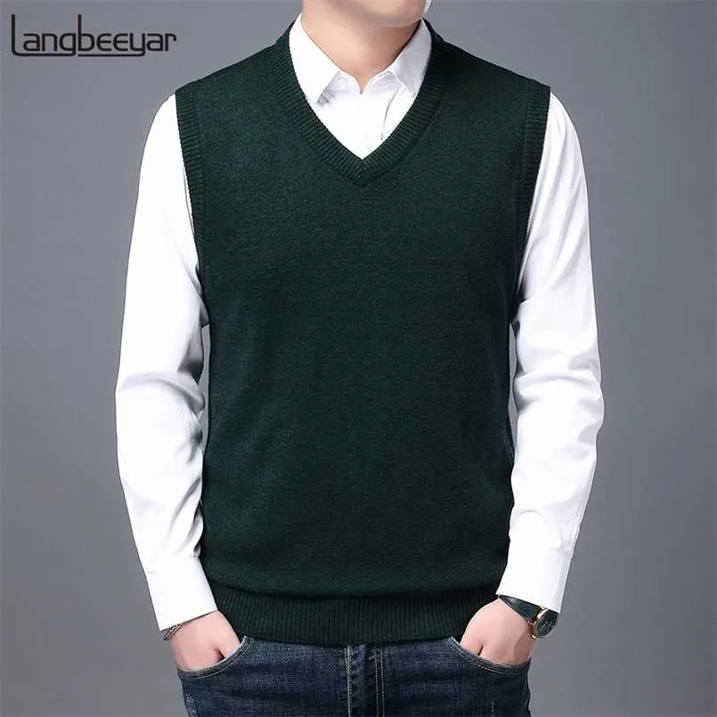 High Quality Autum Winter Fashion Brand Knit Sleeveless Vest Pullover Mens Casual Sweaters Designer Woolen Mans Clothes 211221