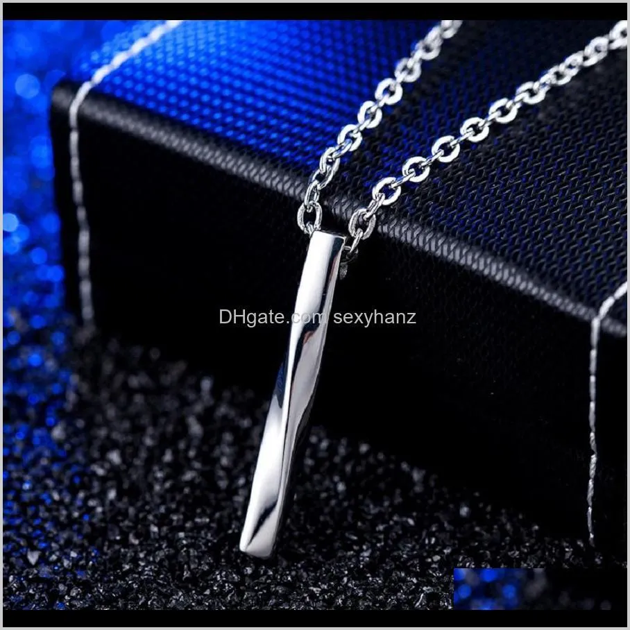 Fashion Charm Mens Jewelry Choker Necklace Silver Color Twisted Column Pendant Jewellery Hip Hop Stainless Steel 50cm Long Chain For