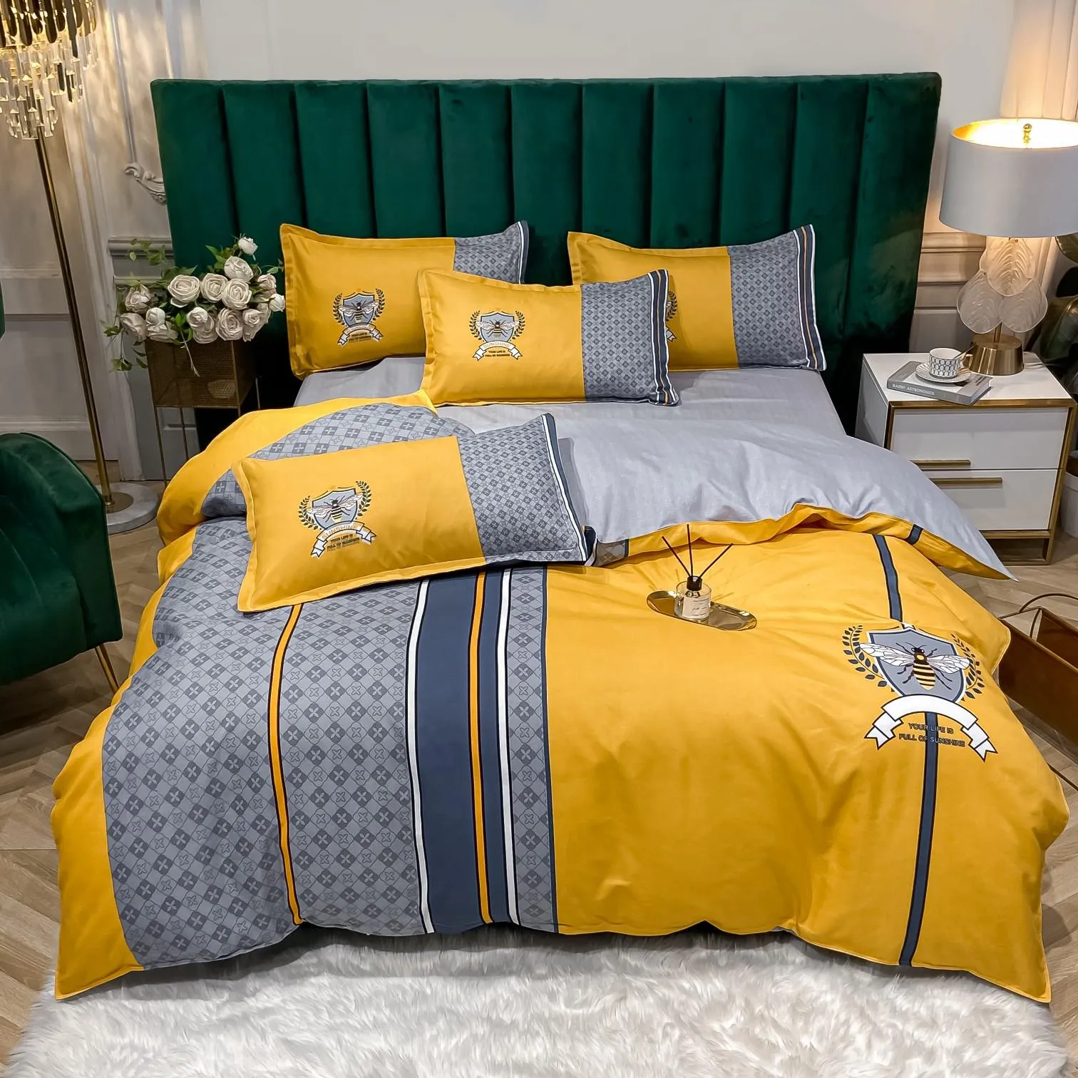 Set di biancheria da letto dal design moderno Copripiumino in cotone di alta qualità Queen Size Set di lenzuola di lusso