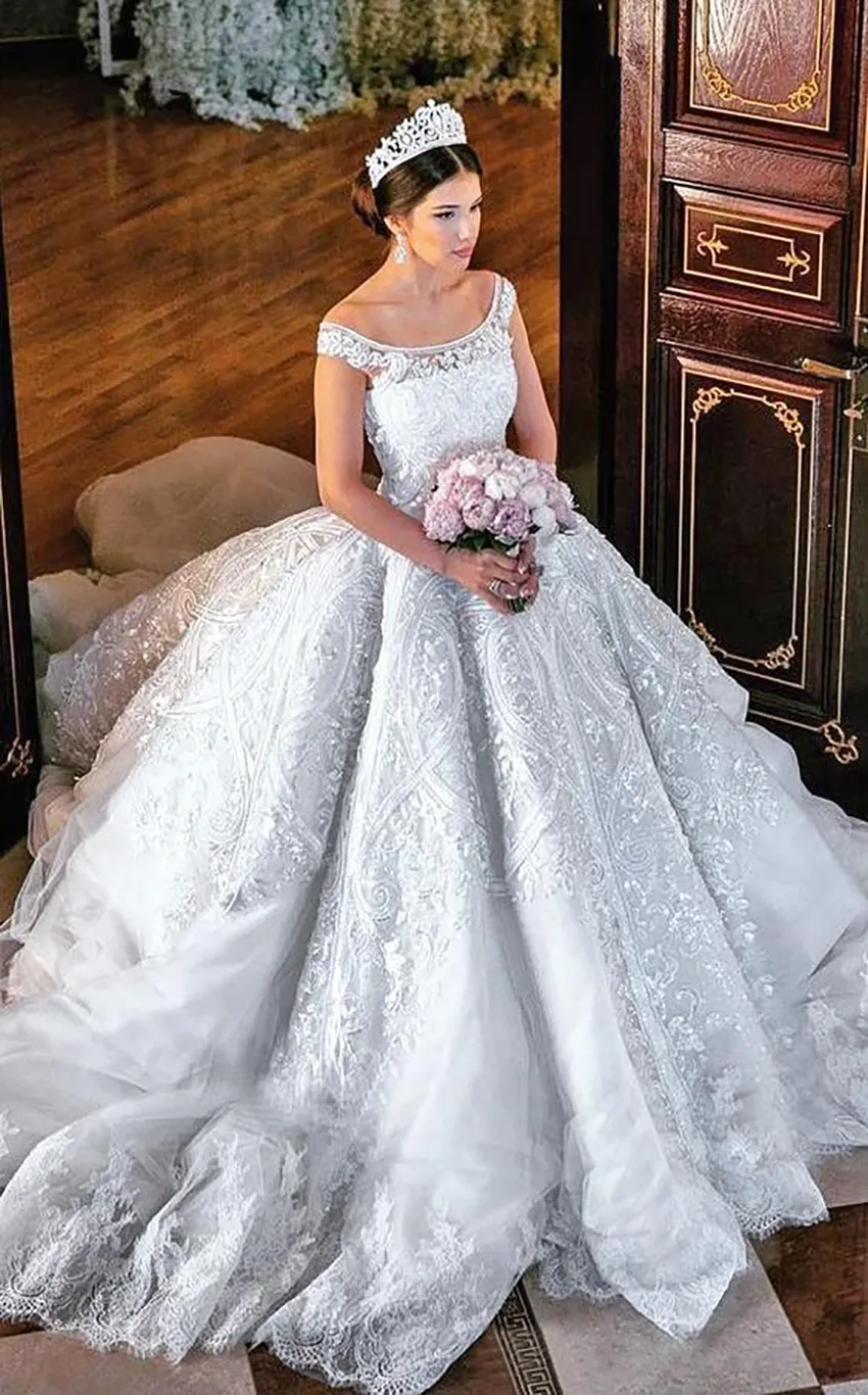 Off Shoulder Princess Big Ballgown Wedding Dress With Sequins, Lace  Applique, And Tulle Plus Size Bridal Gresses From Verycute, $63.42