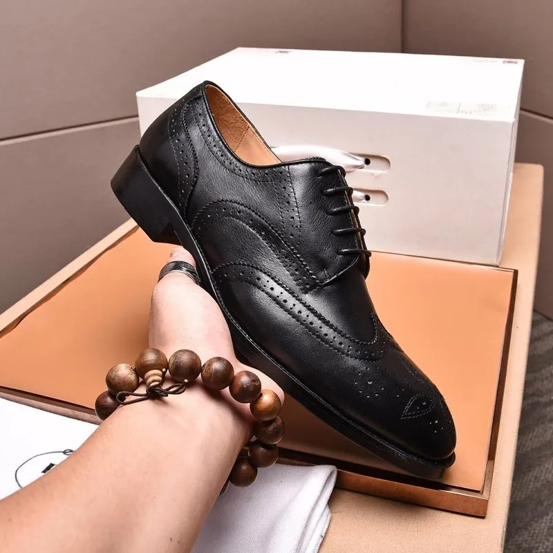 Mens red bottoms deals shoes with spikes