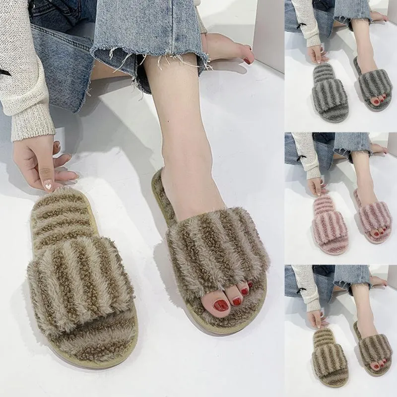 Chaussons Chaussures pour femmes en peluche Maison Slip-on Coton Design à la mode de haute qualité Confortable Hausschuhe Damen