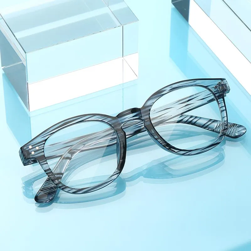Mode Sonnenbrillenrahmen 2021 Europäische und amerikanische Nagel Anti-Blu-ray Flachspiegelrahmen Retro Face-Lifting-Brille für Männer Frauen 3385-3