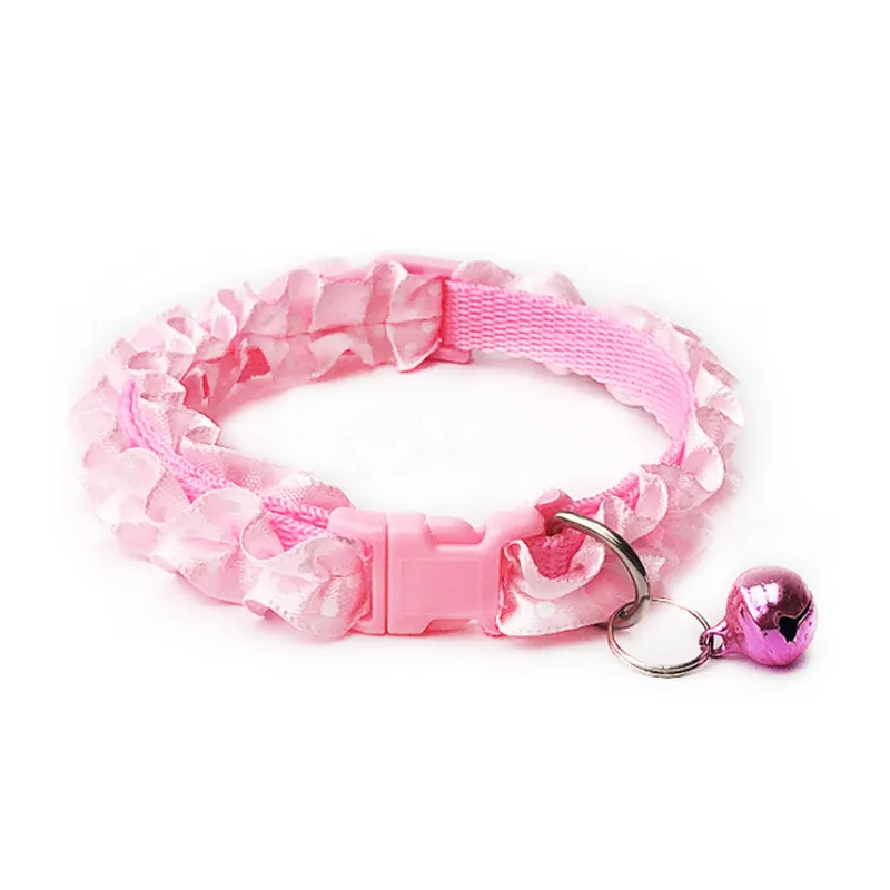 Collier de chat de 1.5cm de largeur avec cloche, colliers de chien en cristal de fleur réglable, boucle facile à porter, jolis accessoires de décoration pour animaux de compagnie, collier pour chiens et chats