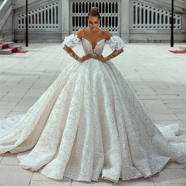 Arabic Ivory Sparkly Sparkly wedding dress with Beaded Sequins - Plus Size (2022)