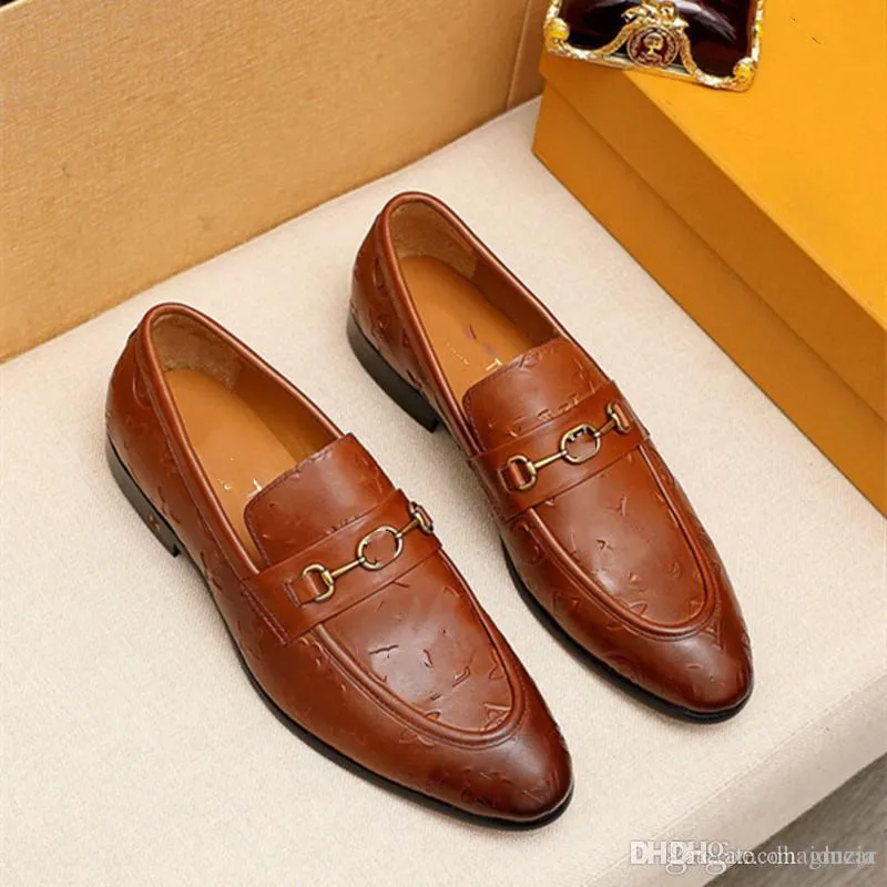L5 2022 Högkvalitativa formella klädskor för mjuka lyxiga män äkta spetsiga Toe Mens Designer Business Oxfords Casual Shoess Size 38-44