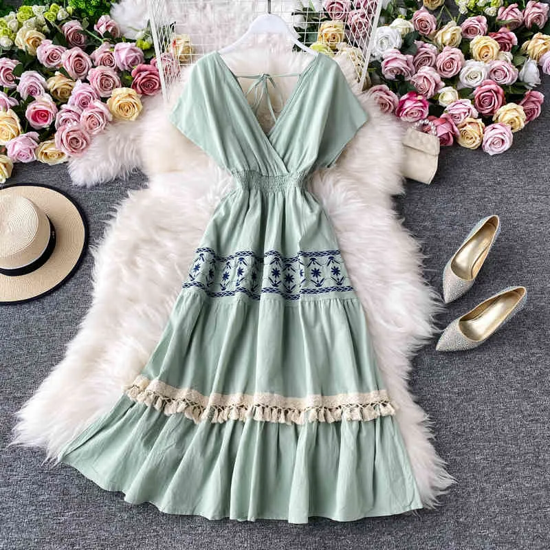 Broderie Robe Vintage Boho Blanc Robe D'été Gland Élégant Robes De Plage 2020 Floral Bohème Vêtements Rouge Mori Fille Robe X0521