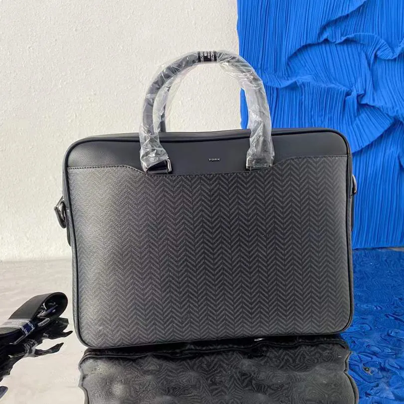 Mężczyźni Teczki Projektanci Torby Na Ramię Torby Crossbody Torba Office Laptop Teczki do męskiej Business Travel Torebka Wysokiej jakości Skórzane Torebki o dużej pojemności Dobre