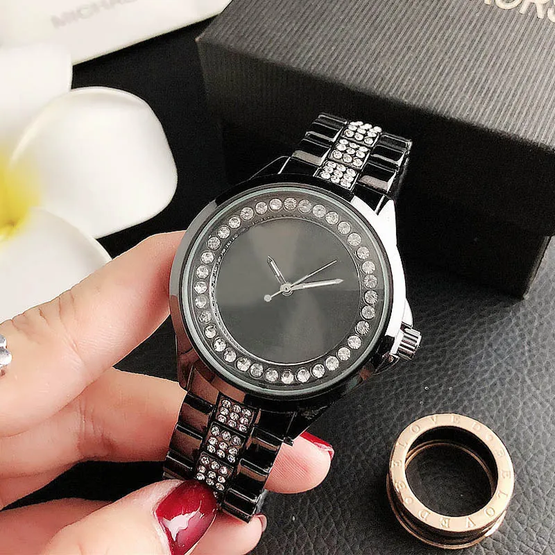 Bande montres femmes dame fille grandes lettres cristal Style métal acier bande Quartz montre-bracelet M110