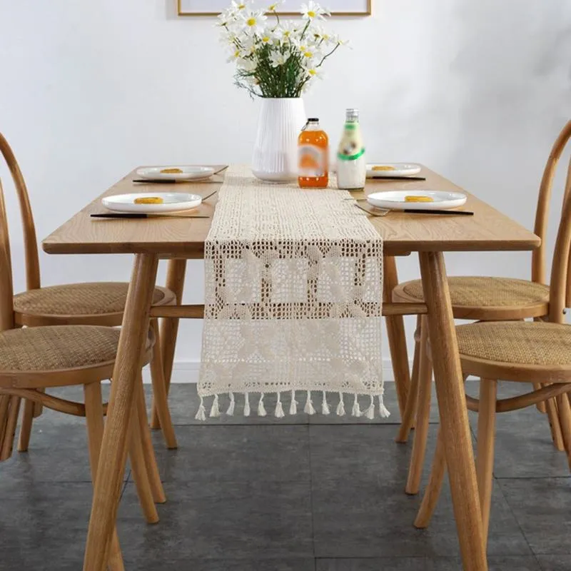 Tapestries Knitted Hollow Table Cloth Runner Lace Long Tablecloth Flag Shape Rectangle Stitching Pastoral Crochet Decorate