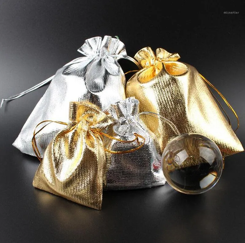 Confezione regalo 50 pezzi/lotto tre dimensioni sacchetto di gioielli in organza con coulisse in oro argento di alta qualità borsa da matrimonio natalizia