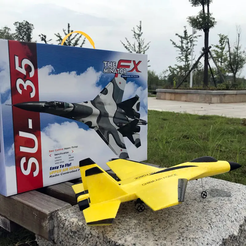 2.4g Glider RC Drone Su35 Fixed Wing Airplane Hand Kasta Skum Dron Electric Remote Control Outdoor PLANE Leksaker för barn som flyger F22 Bästa