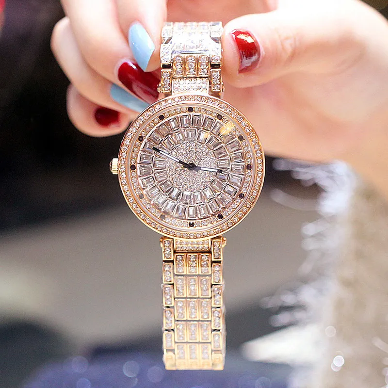 Women Watches Quartz Watch 37mm Moda Modern Wristwatches Bracelete de aço inoxidável Presentes de relógio de pulso à prova d'água para mulheres