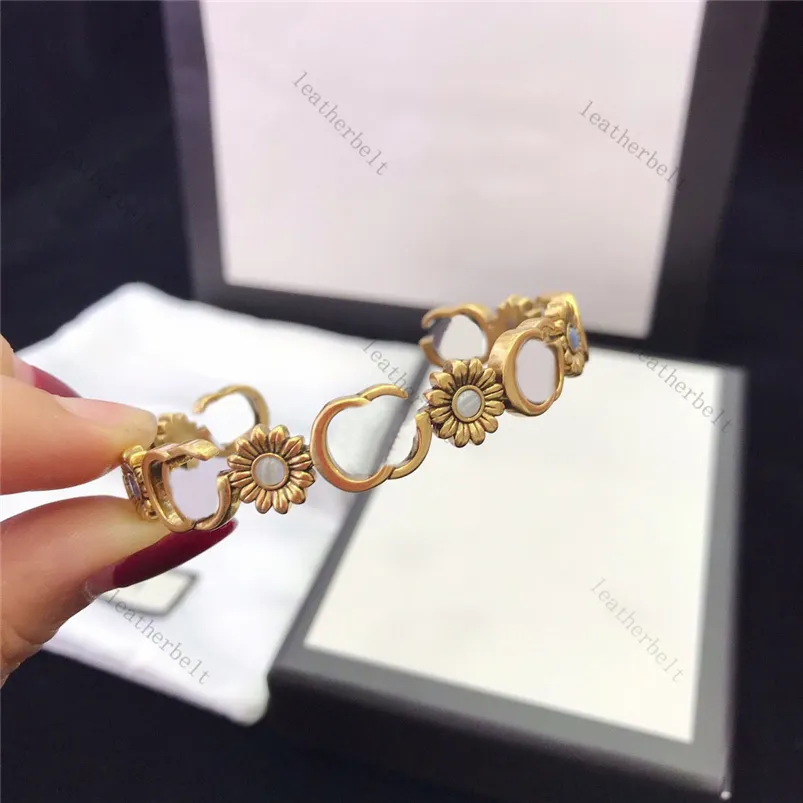 Bronze Cuff Bangle Flower Pattern Bracelets Retro Elegant Letter Bangles Women Chic Gold Wristband Festival Gift
