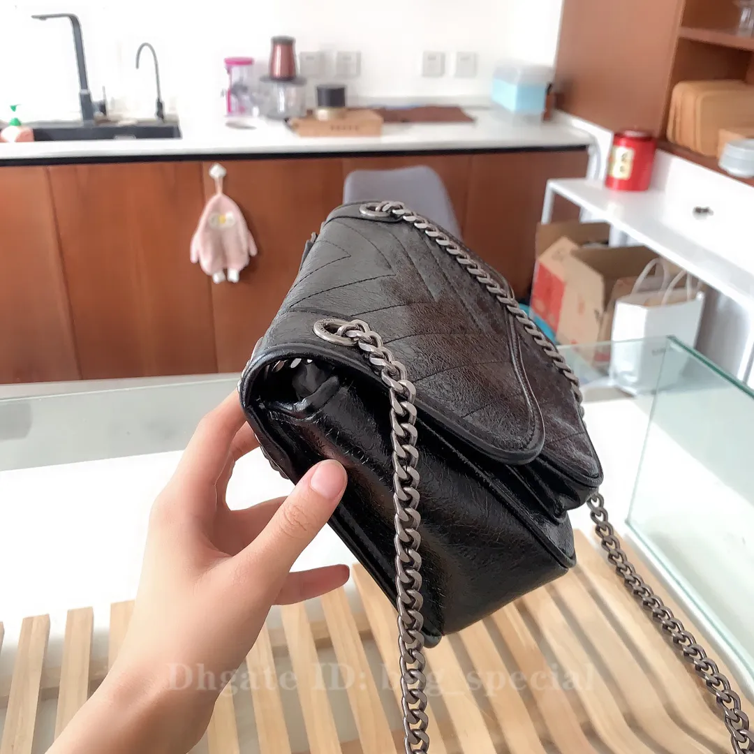 Famous Womens Designer Shoulder Bags Luxury Monochrome Evening Bags Fashion Leather Bag Black Lady Chain Purse Handbag Crossbody Totes 2 Size