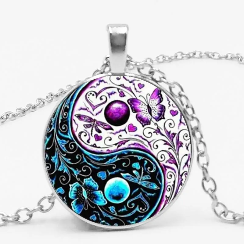 Anhänger-Halsketten! 3 Farben Tibet Cabochon Glaskette Halskette Ying Yang Schmetterling Geschenke für Männer und Frauen